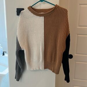 women’s color block sweater